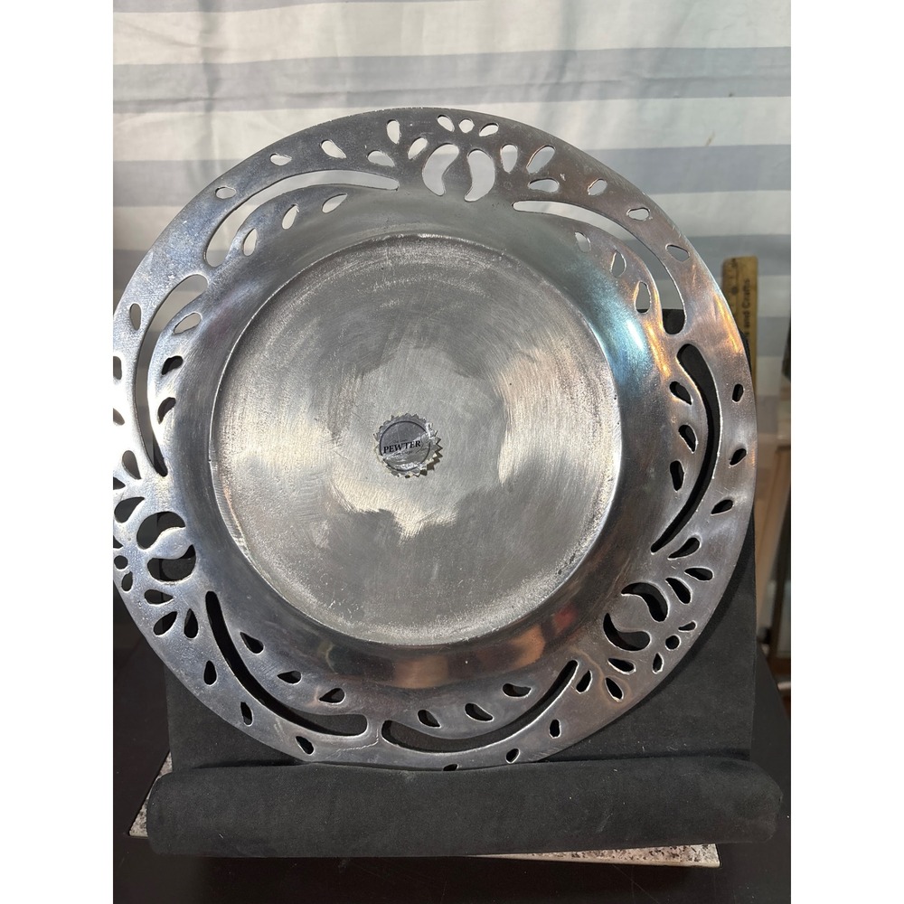 Old Town Pewter San Diego Openwork Cutout Border 12 Inch Round Serving Platter - Picture 3 of 5